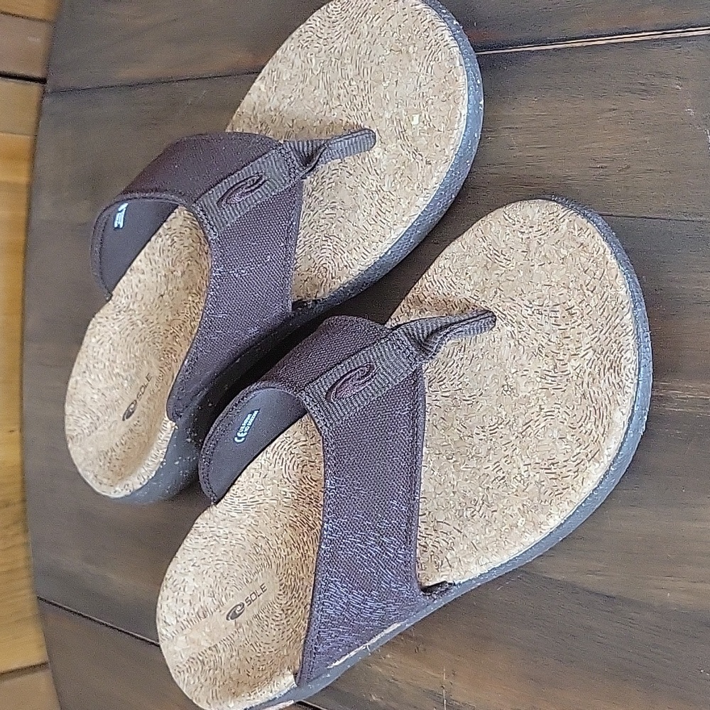 SOLE NWOT Men's Cork Sport Flip Flop Orthotic Support Sandal Sz 9